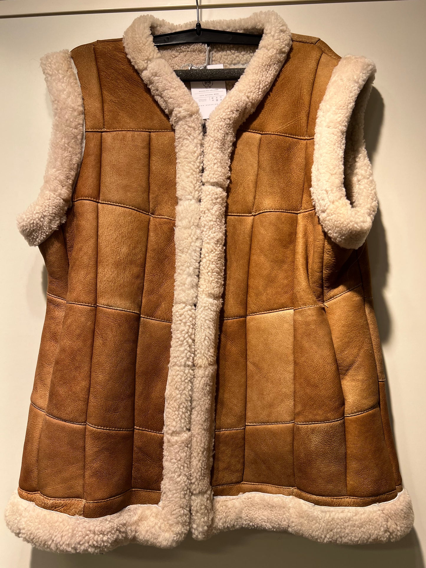 Luxe Schapenvacht Bodywarmers Vrouw Uniek Gefotografeerd OP= OP