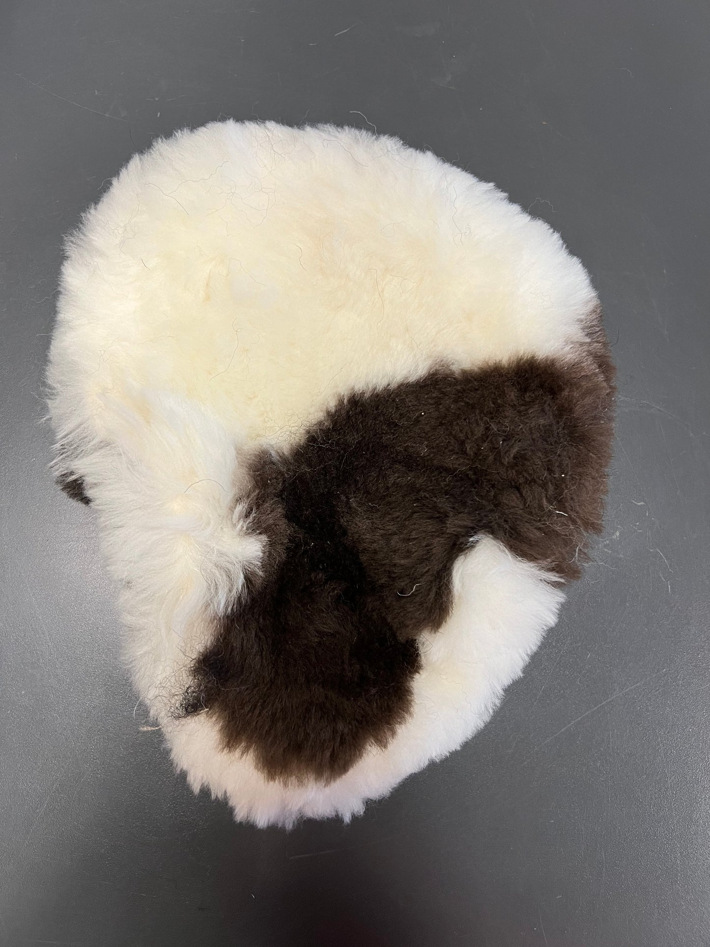 Bicycle saddle covers made of sheepskin